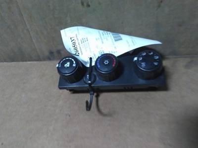 International LT Heater / AC Temp Control