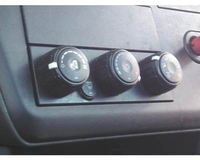 International LT Heater / AC Temp Control