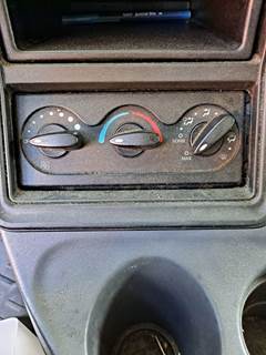 International ProStar Heater / AC Temp Control for a International PROSTAR 122