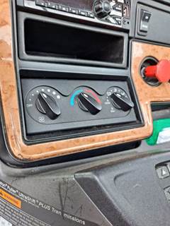 International ProStar Heater / AC Temp Control for a International PROSTAR 122