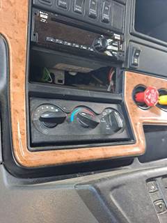 International ProStar Heater / AC Temp Control for a International PROSTAR 122