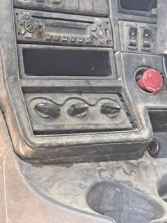 International ProStar Heater / AC Temp Control for a International PROSTAR 122