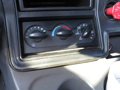 International ProStar Heater / AC Temp Control for a International PROSTAR 113