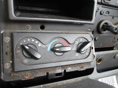 International ProStar Heater / AC Temp Control for a International PROSTAR 113