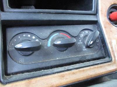 International ProStar Heater / AC Temp Control for a International PROSTAR 122
