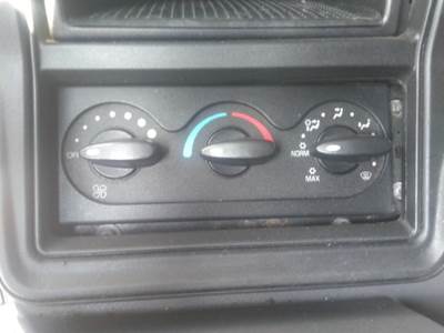 International ProStar Heater / AC Temp Control for a International PROSTAR 113