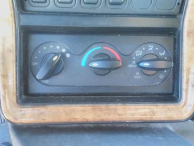 International ProStar Heater / AC Temp Control for a International PROSTAR 122