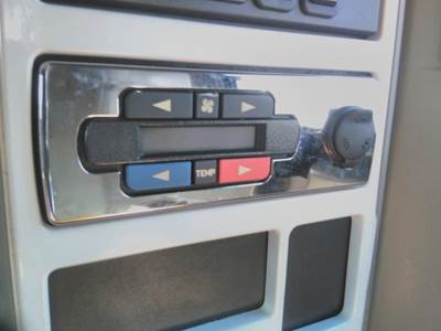 International ProStar Heater / AC Temp Control for a International PROSTAR 122