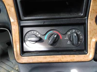 International ProStar Heater / AC Temp Control for a International PROSTAR 122