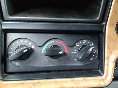International ProStar Heater / AC Temp Control for a International PROSTAR 122