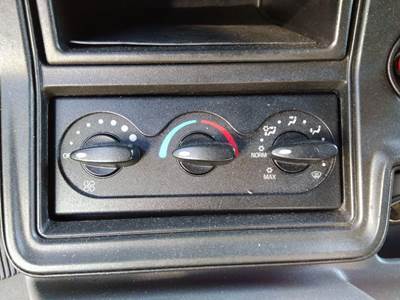 International ProStar Heater / AC Temp Control for a International PROSTAR 122