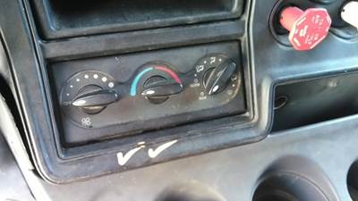 International ProStar Heater / AC Temp Control for a International PROSTAR 122