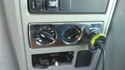 International ProStar Heater / AC Temp Control for a International PROSTAR 122