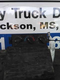 International ProStar Heater / AC Temp Control for a International PROSTAR 122