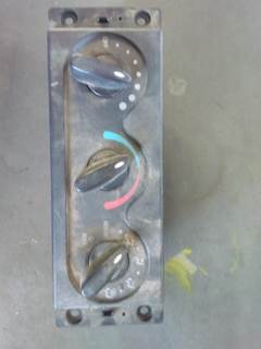 International ProStar Heater / AC Temp Control for a International PROSTAR 125