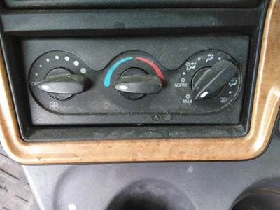 International ProStar Heater / AC Temp Control for a International PROSTAR 125