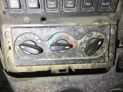 International ProStar Heater / AC Temp Control for a International PROSTAR 122