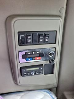 International ProStar Heater / AC Temp Control for a International PROSTAR 122