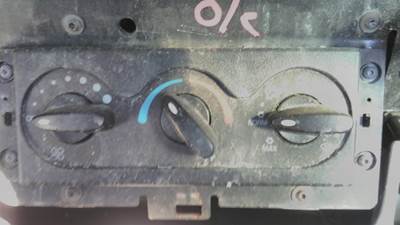 International ProStar Heater / AC Temp Control for a International PROSTAR 122