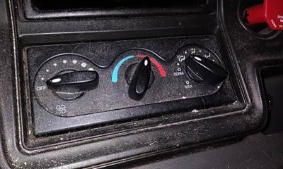 International ProStar Heater / AC Temp Control for a International PROSTAR 122