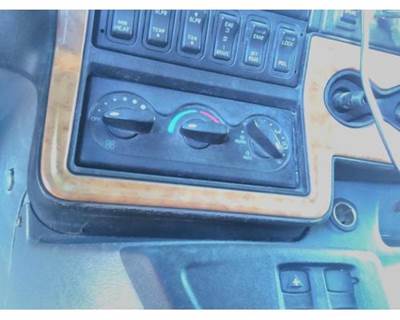 International ProStar Heater / AC Temp Control for a International PROSTAR 122