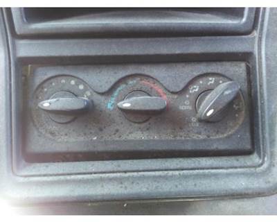 International ProStar Heater / AC Temp Control for a International PROSTAR 122