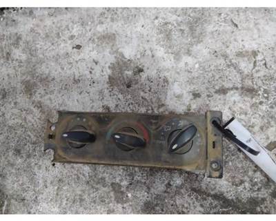 Used 2011 International ProStar 122 Temperature Control Cab Control 3 Dial