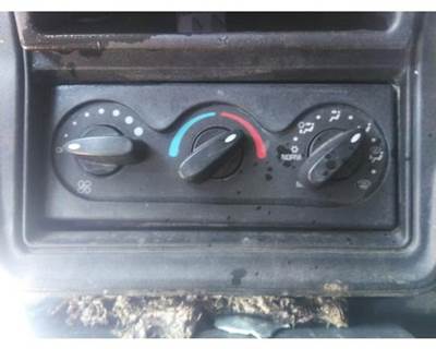International ProStar Heater / AC Temp Control for a International PROSTAR 122