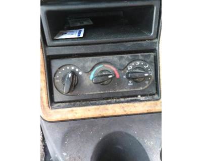 International ProStar Heater / AC Temp Control for a International PROSTAR 122