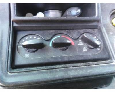 International ProStar Heater / AC Temp Control for a International PROSTAR 122