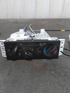 Isuzu NPR HD Heater / AC Temp Control