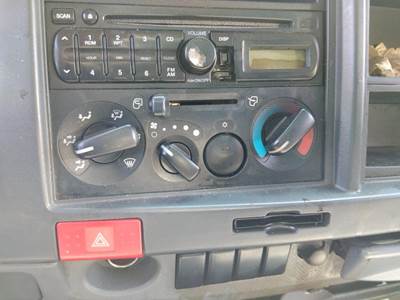 Isuzu NRR Heater / AC Temp Control
