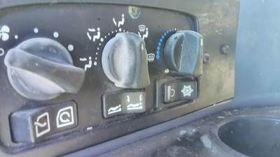 Kenworth T2000 Heater / AC Temp Control