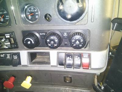 Kenworth T680 Right Heater / AC Temp Control