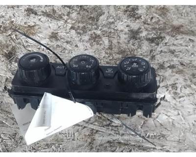 Used 2024 Kenworth T680 Temperature Control, Part # F21-1047-20012