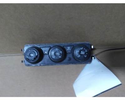 Kenworth T680 Heater / AC Temp Control