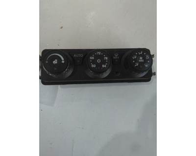 Kenworth T680 Heater / AC Temp Control, Part # F21-1628-23B1