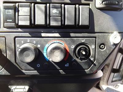 Mack Anthem Heater / AC Temp Control