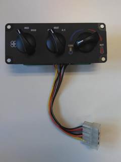 Mack Pinnacle CHU613 Red Dot Heater-Air Conditioner Control Panel, Part # RD-3-8999-0P