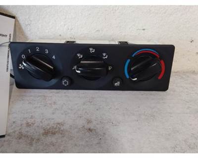 Peterbilt 320 3 Knob Cab Climate Control, Part # Q21-6506