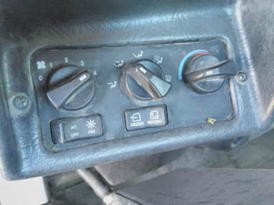 Peterbilt 378 Heater / AC Temp Control