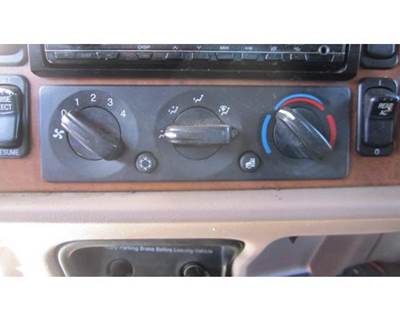 2010 Peterbilt 386 Cab Heater / AC Temp Control