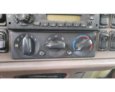 Peterbilt 386 Heater / AC Temp Control