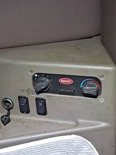 Peterbilt 387 Heater / AC Temp Control