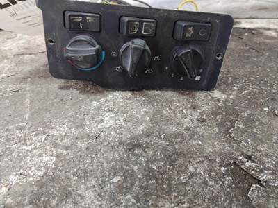 Peterbilt 387 Heater / AC Temp Control
