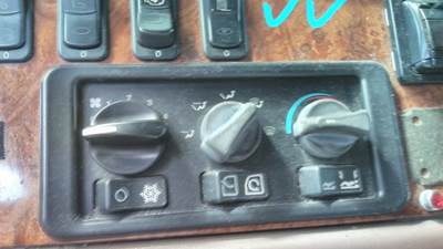 Peterbilt 387 Heater / AC Temp Control