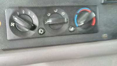 Peterbilt 387 Heater / AC Temp Control