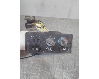 2005 Peterbilt 387 Heater / AC Temperature Control, Part # 18-05002-001