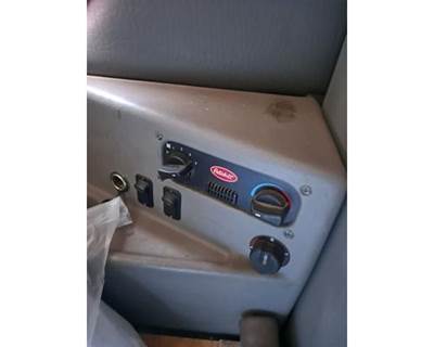 Peterbilt 387 Heater / AC Temp Control