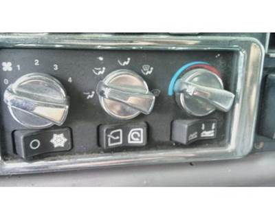 Peterbilt 387 Heater / AC Temp Control